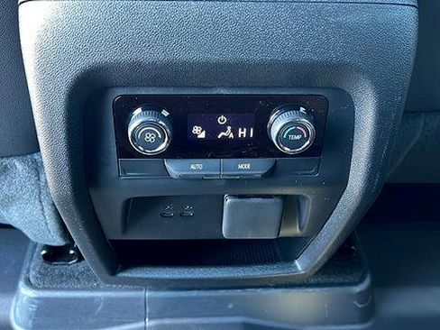 New 2026 Chevrolet Traverse Z71 w/ Enhanced Driving Package image 16