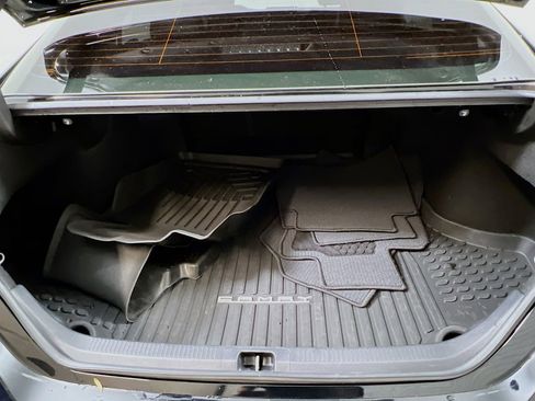 Used 2021 Toyota Camry XSE image 23