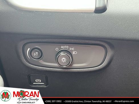 Certified 2023 GMC Terrain SLE AWD/4WD image 27