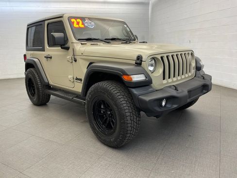 Certified 2022 Jeep Wrangler Sport AWD/4WD image 7