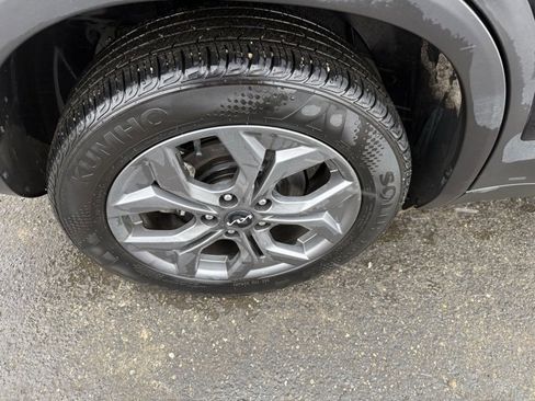 Used 2024 Kia Seltos LX image 15