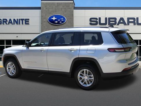 Used 2023 Jeep Grand Cherokee L Laredo w/ Luxury Tech Group I image 8