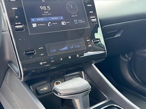 Certified 2023 Hyundai Tucson SEL w/ Convenience Package FWD image 29