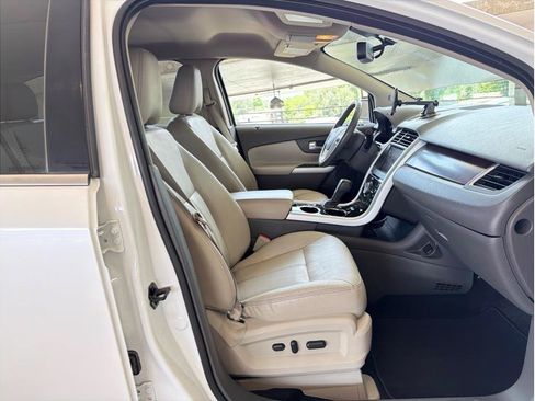 Used 2012 Ford Edge Limited w/ Driver Entry Pkg FWD image 14