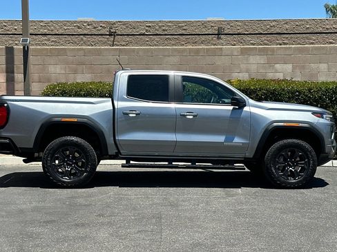 Certified 2024 GMC Canyon Elevation AWD/4WD image 3