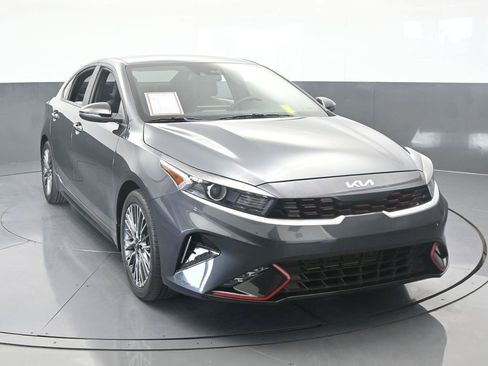 Used 2023 Kia Forte GT-Line image 9