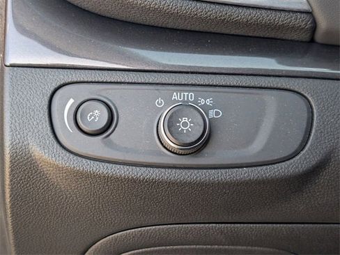 Certified 2022 Buick Encore Preferred w/ Safety Package image 22