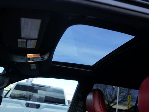 Used 2021 Lexus GX 460 Luxury w/ Sport Design Package image 18