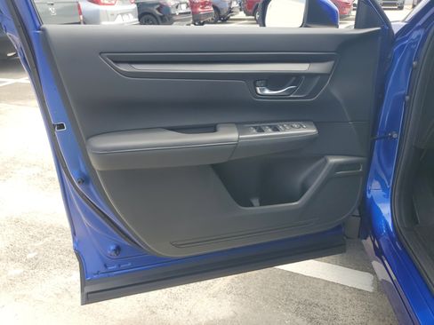 Certified 2025 Honda CR-V EX image 23