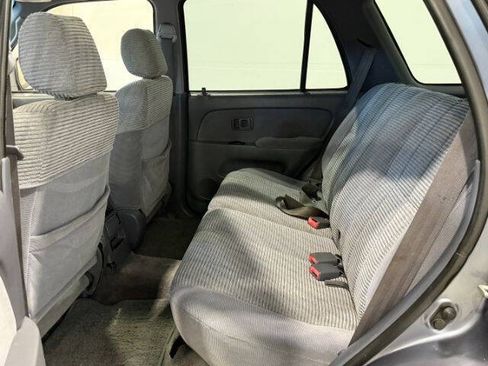 Used 1996 Toyota 4Runner SR5 AWD/4WD image 16