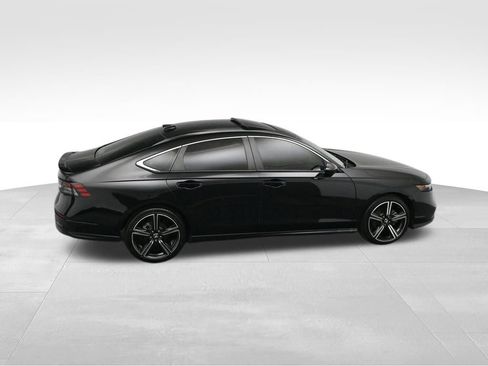 Used 2023 Honda Accord Sport image 47