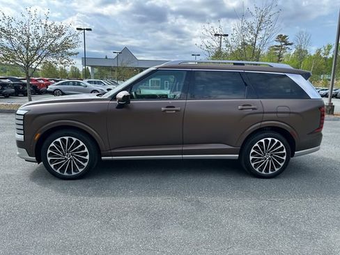 Certified 2026 Hyundai Palisade Calligraphy AWD/4WD image 2