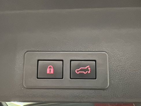 Used 2020 Subaru Ascent Limited w/ Technology Package image 33