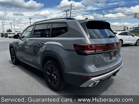 Used 2026 Volkswagen Atlas Peak Edition AWD/4WD image 6