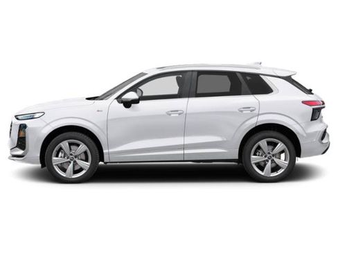 New 2026 Audi Q3 quattro 2.0T AWD/4WD image 3