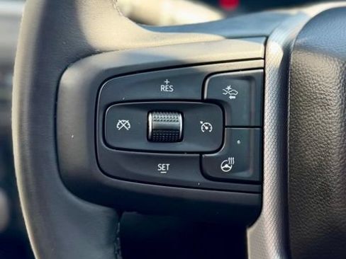Certified 2024 GMC Yukon XL Denali AWD/4WD image 19