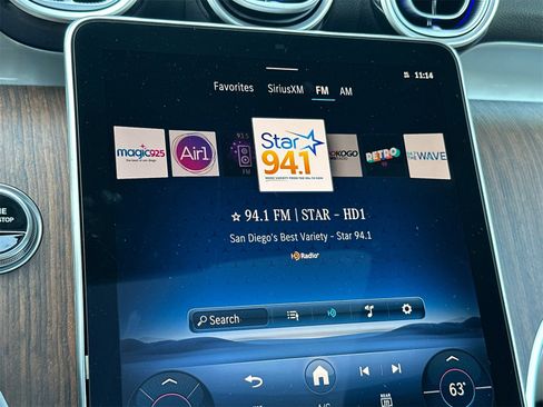 New 2025 Mercedes-Benz GLC 350e 4MATIC image 20