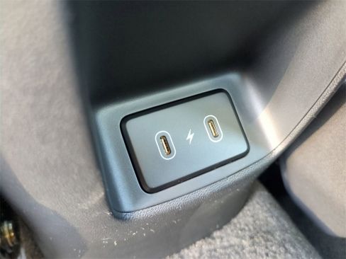 New 2026 Hyundai Elantra Limited image 15