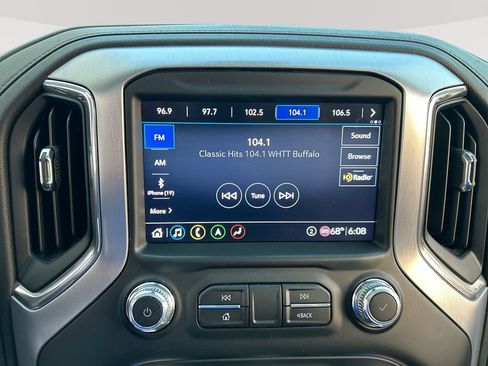 Used 2020 GMC Sierra 1500 SLT w/ SLT Premium Plus Package AWD/4WD image 13