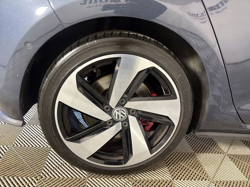 Used 2019 Volkswagen GTI Autobahn image 30