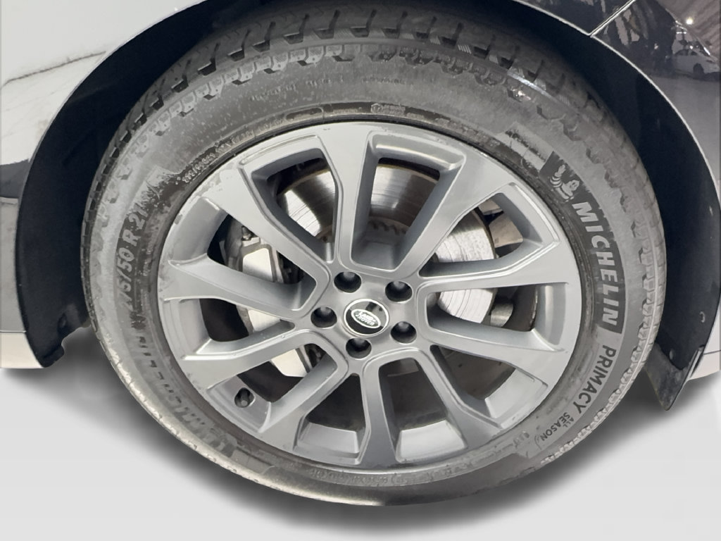 Used 2023 Land Rover Range Rover Sport SE AWD/4WD image 16