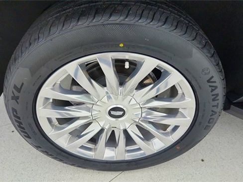 Used 2023 Cadillac Escalade Premium Luxury w/ Performance Package image 65