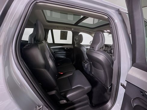 Used 2024 Volvo XC90 B5 Core w/ Protection Package image 32