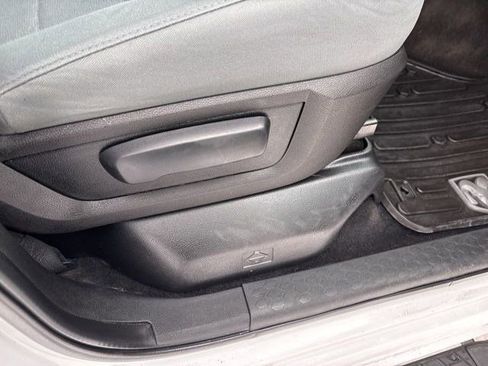 Used 2017 RAM 1500 Outdoorsman image 37