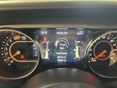 Used 2021 Jeep Wrangler Unlimited Sport AWD/4WD image 18