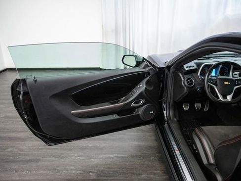 Used 2012 Chevrolet Camaro ZL1 image 16