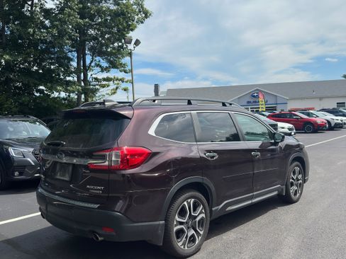 Used 2024 Subaru Ascent Touring AWD/4WD image 5