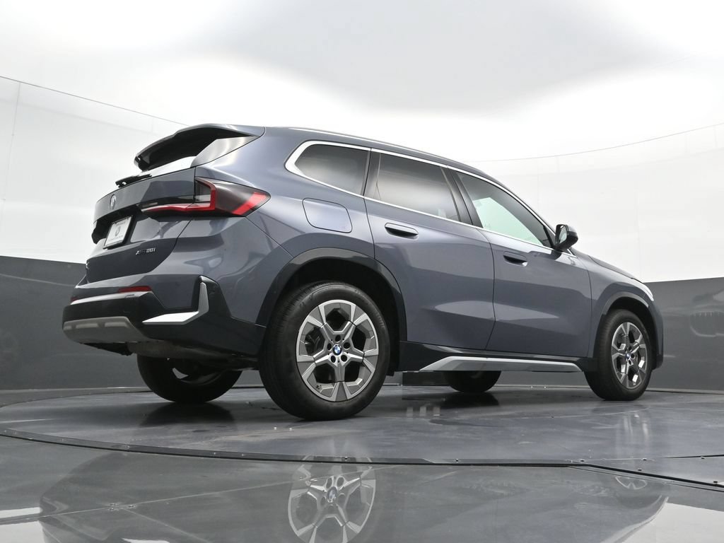 New 2026 BMW X1 xDrive28i w/ Technology Package AWD/4WD image 27