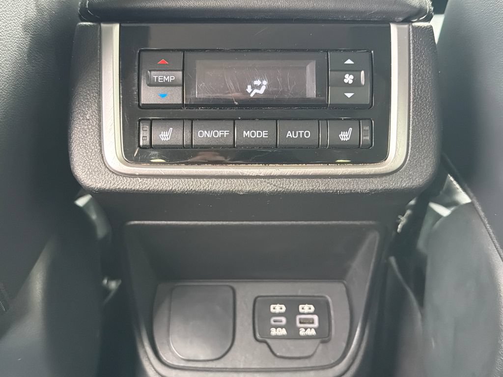 Used 2023 Subaru Ascent Limited AWD/4WD image 24