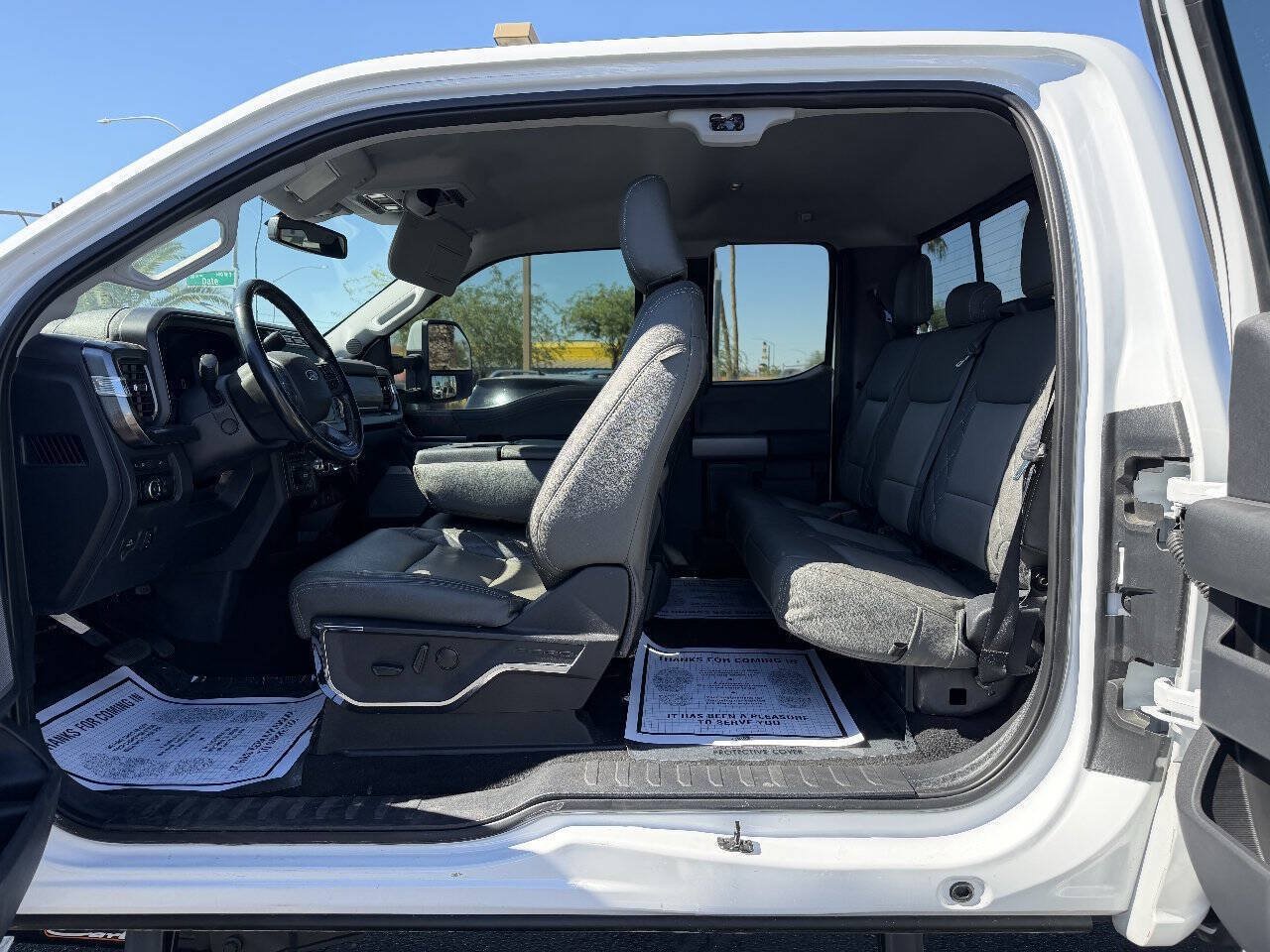 Used 2023 Ford F350 Lariat w/ FX4 Off-Road Package AWD/4WD image 15