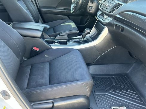 Used 2014 Honda Accord Sport image 26