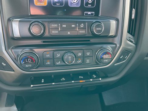 Used 2019 Chevrolet Silverado 1500 LT w/ All Star Edition image 10