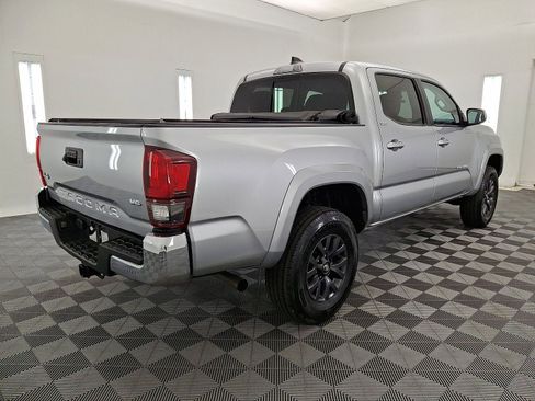 Certified 2023 Toyota Tacoma SR5 AWD/4WD image 16