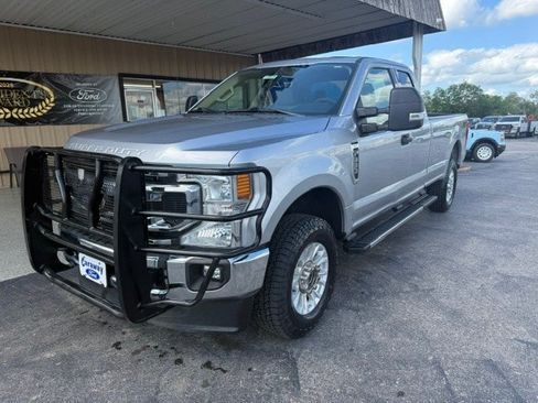 Used 2021 Ford F350 XLT w/ XLT Value Package AWD/4WD image 2
