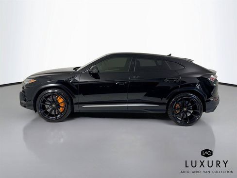 Used 2020 Lamborghini Urus AWD/4WD image 9