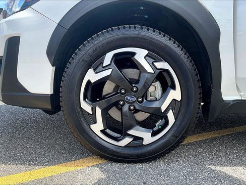 Used 2023 Subaru Crosstrek 2.5i Limited image 8