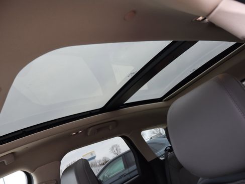 Used 2023 Lincoln Corsair Reserve w/ Equipment Group 202A image 25