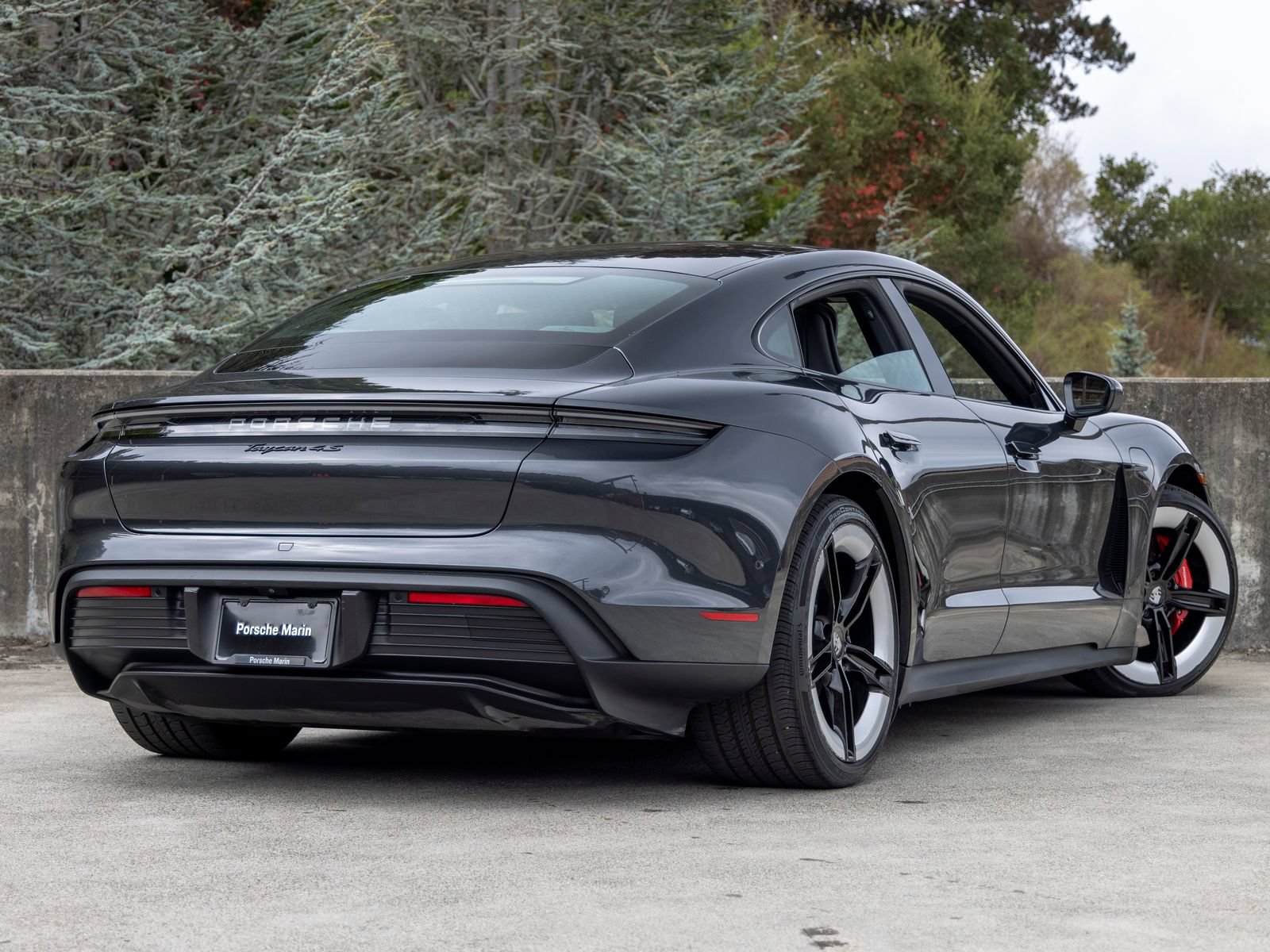 Certified 2025 Porsche Taycan 4S AWD/4WD image 11