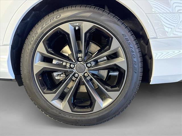 New 2026 Audi Q7 3.0T Premium Plus AWD/4WD image 29