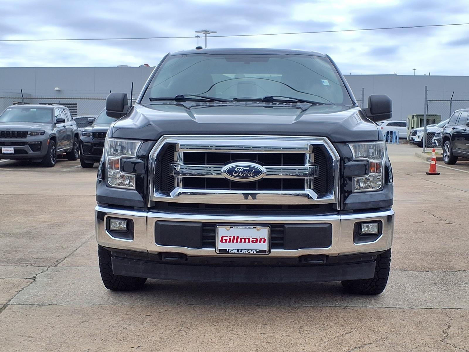 Used 2017 Ford F150 XLT AWD/4WD image 5