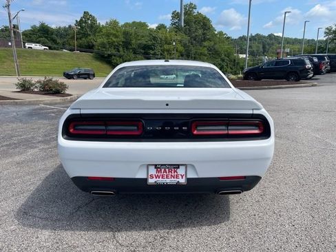Used 2022 Dodge Challenger GT image 7