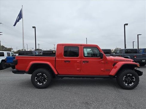 New 2026 Jeep Gladiator Rubicon image 2