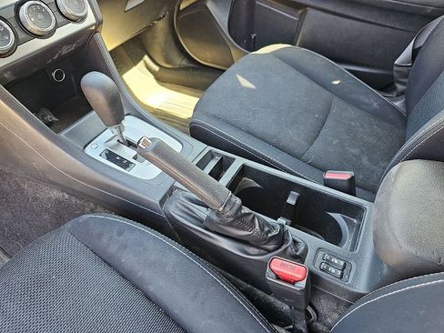 Used 2015 Subaru Crosstrek 2.0i Premium image 14