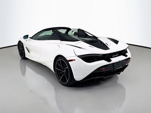 Used 2020 McLaren 720S Spider image 5