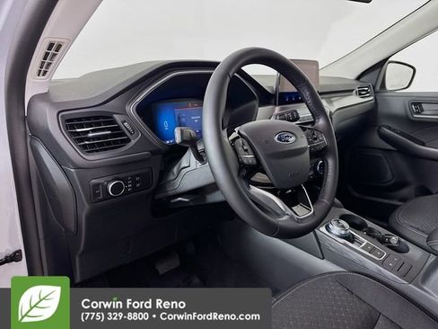 New 2026 Ford Escape Active w/ Cold Weather Package AWD/4WD image 9