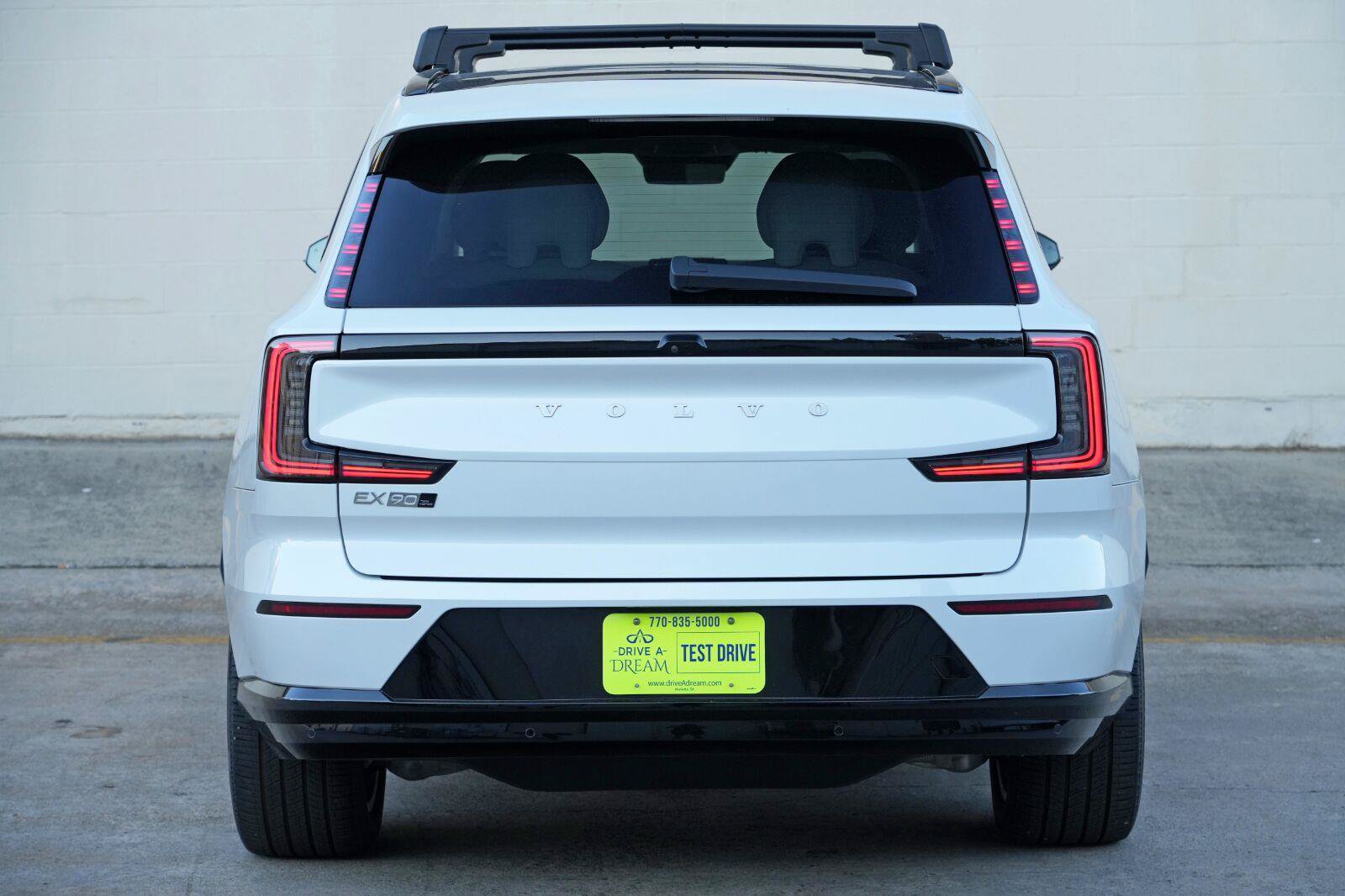 Used 2025 Volvo EX90 Plus AWD/4WD image 49